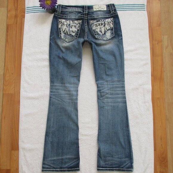 🌸SOLD🌸 MISS ME Jeans Size 25 Mid-Rise Easy Boot Cut Denim - Picture 4 of 9
